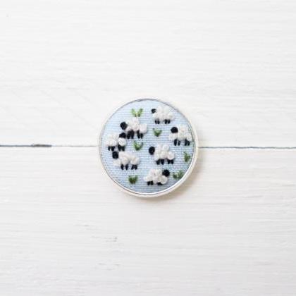 Miniature Embroidery Pin Sheep Brooch Sheep Pin..